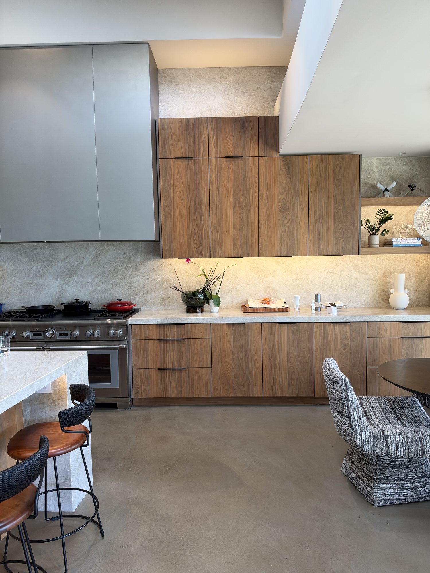Custom Kitchen Cabinetry by ACIS Custom Cabinets
